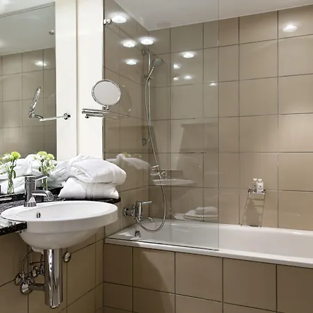 Kleines Ξενοδοχείο Βάρεν